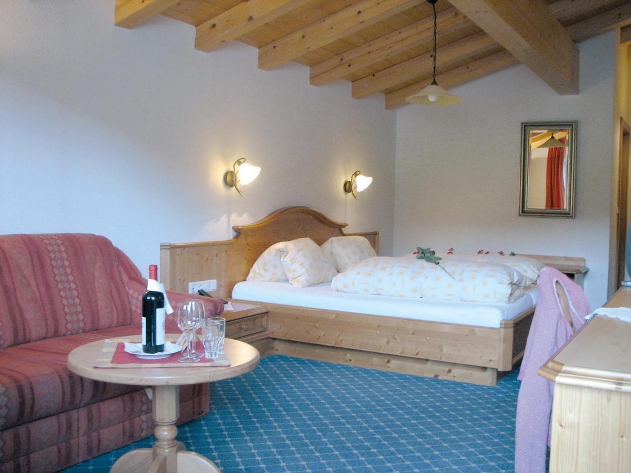 Hotel Edelweiss ホッホフィルツェン エクステリア 写真