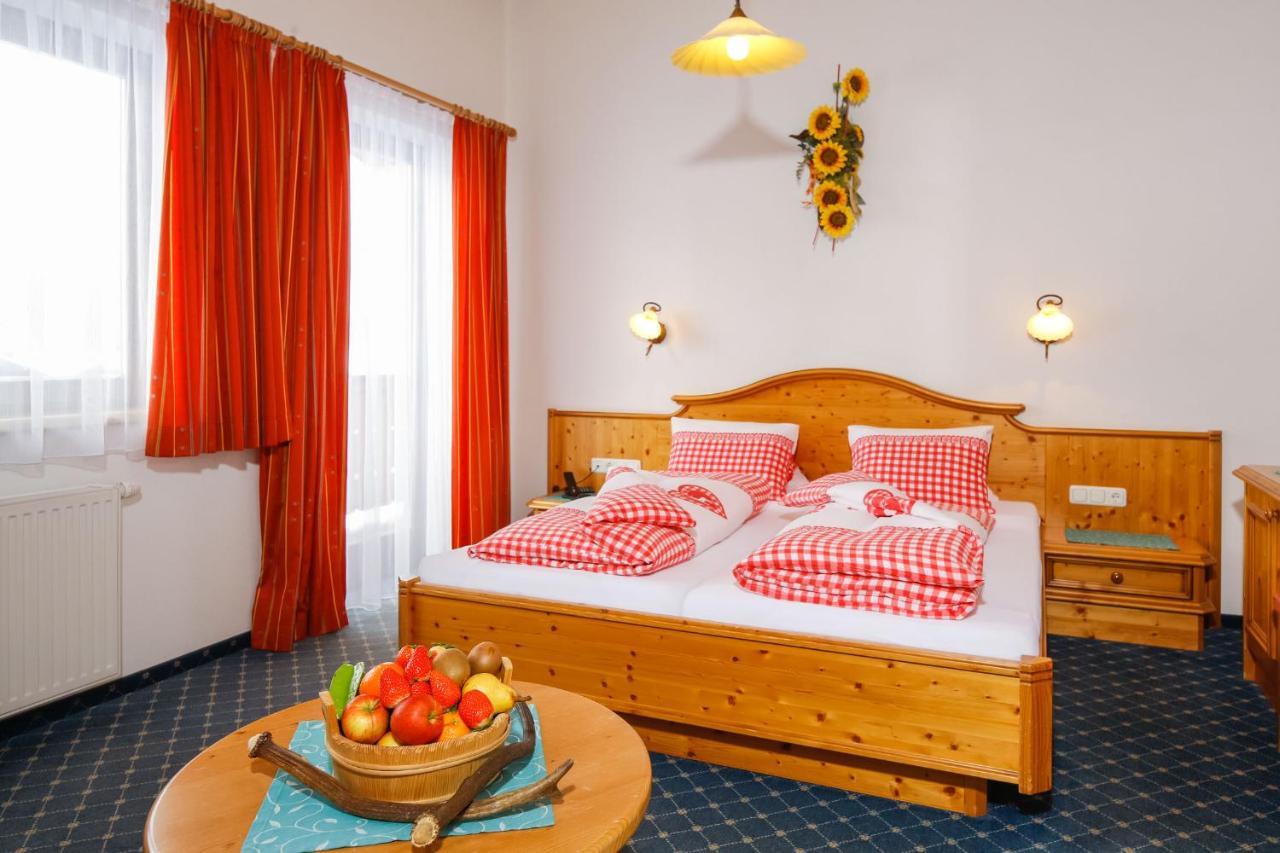 Hotel Edelweiss ホッホフィルツェン エクステリア 写真