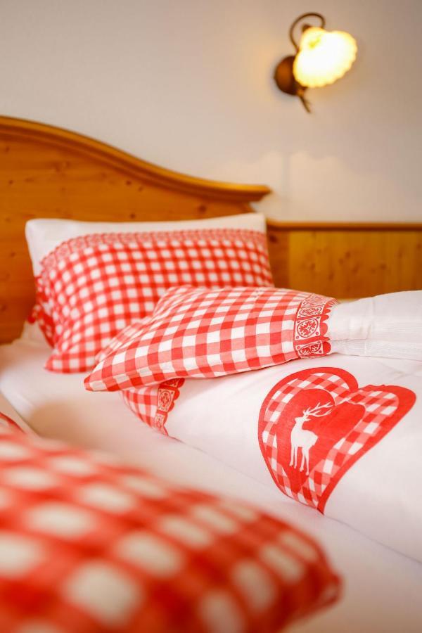 Hotel Edelweiss ホッホフィルツェン エクステリア 写真